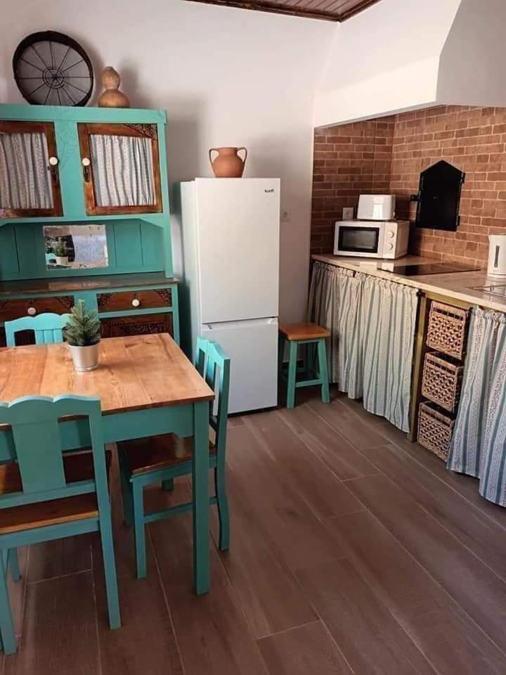 فيلا Casa Do Lagar Óbidos الغرفة الصورة